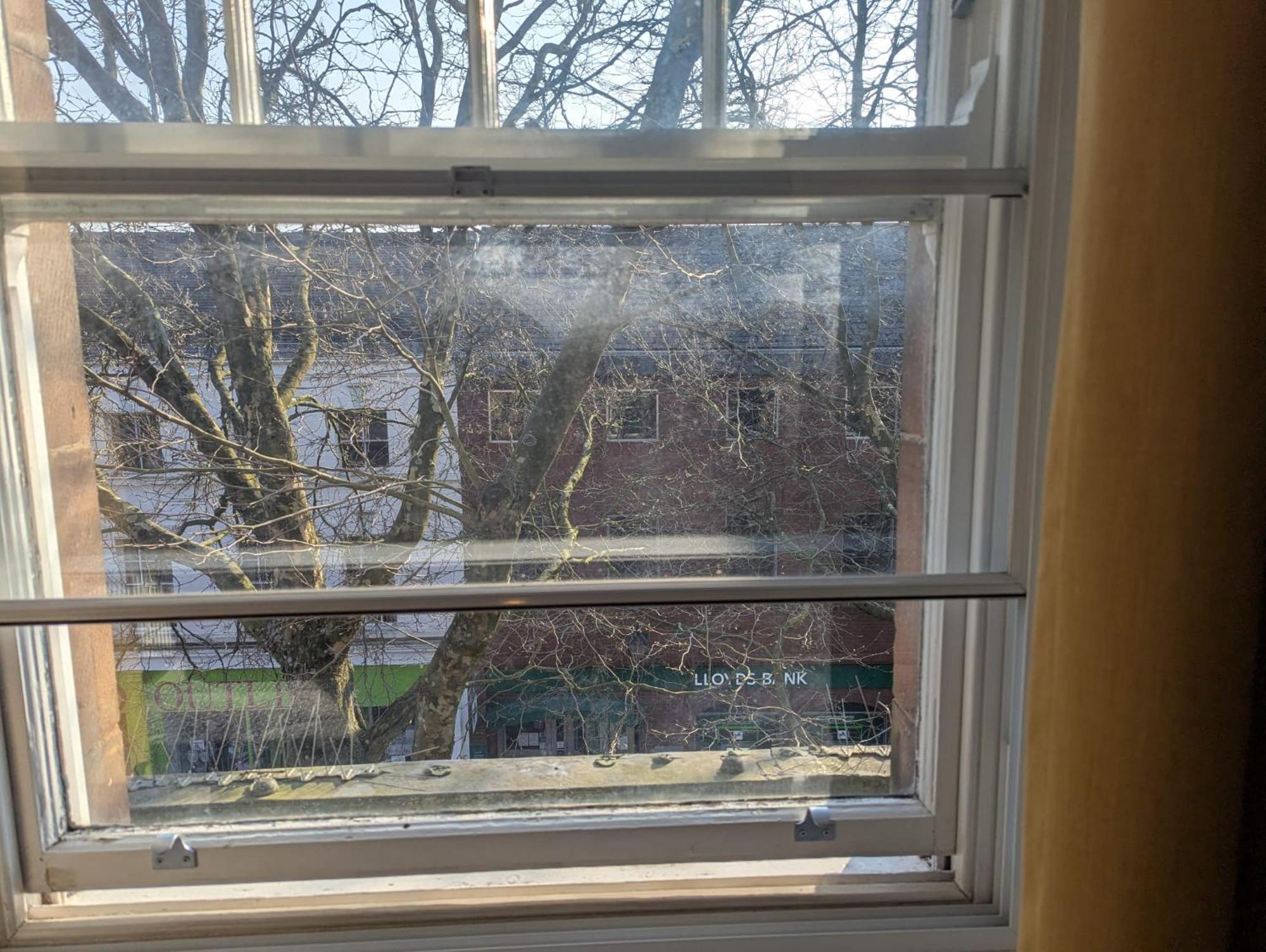 Darwin Stays - Service Accommodation In Newcastle Under Lyme City Centre エクステリア 写真